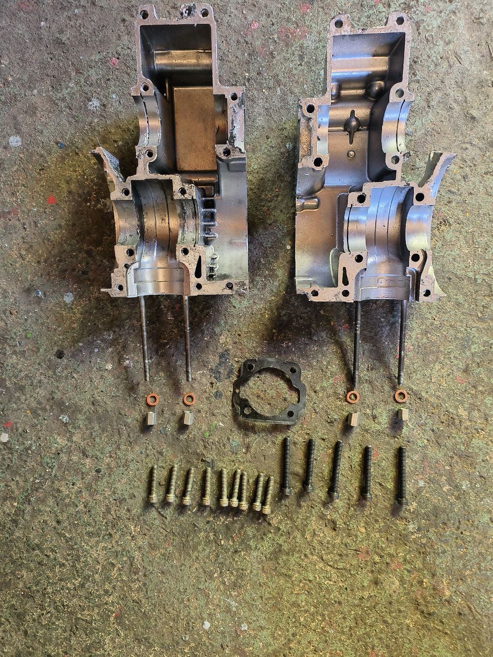 Puch Parti ricambio per ciclomotori: Puch Motorgehäuse – Usato da Fulenbach venduto da Elektronik 2