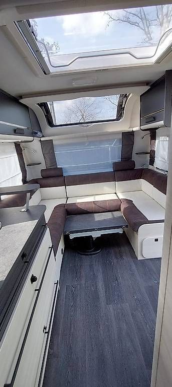 Veicoli da campeggio: Wohnwagen Sterckeman  Evolution 540 CP Premium – Usato da Möhlin venduto da Pudi8 2