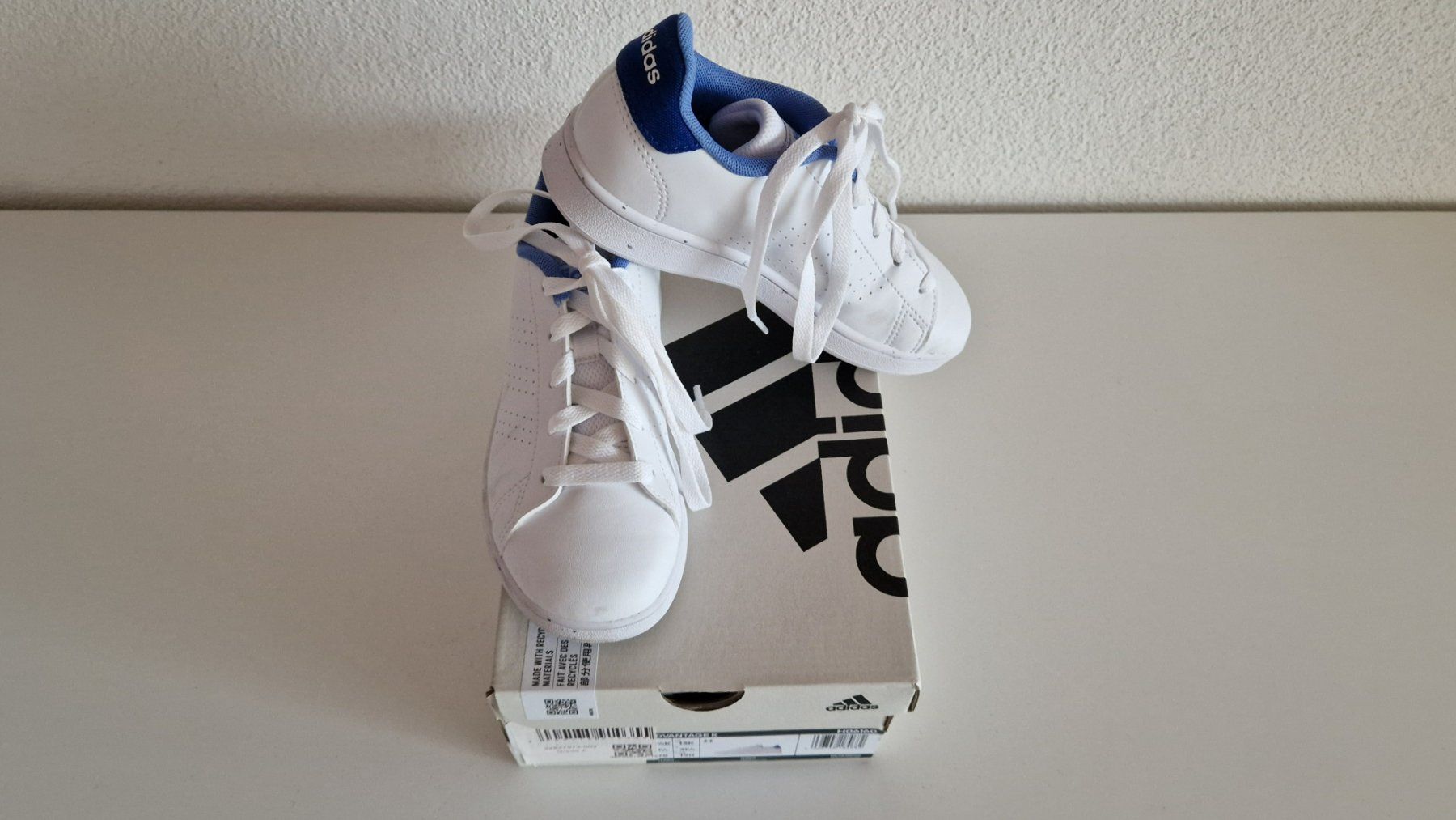 Adidas Scarpe per ragazzi: Sneaker von ADIDAS Gr. 31.5 – Usato da Baar venduto da rebeli6340 1