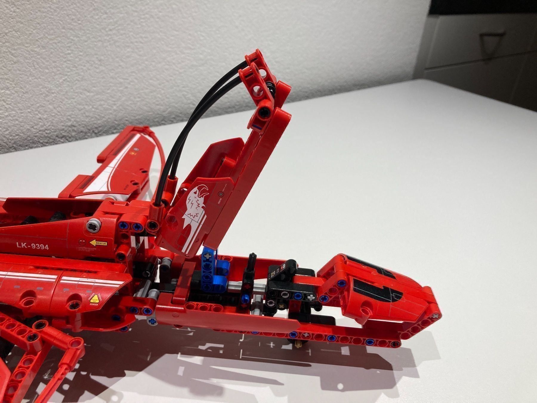 Lego Spielzeuge: Lego Technik Jet Plane 9394 – Gebraucht aus Goldach von Brickwerk 2