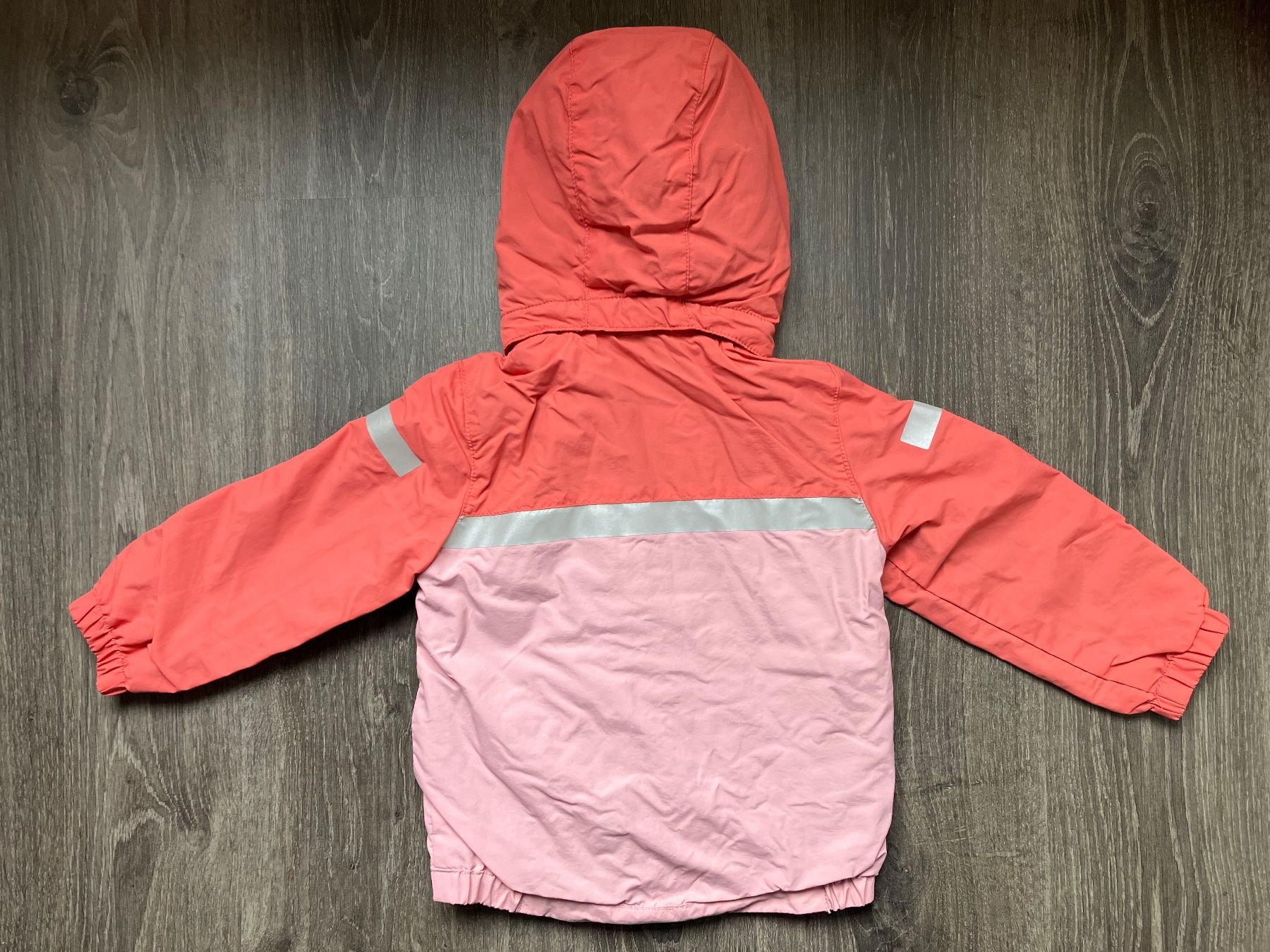 H&M Giacche & Cappotti: Jacke/Windjacke H&M Gr. 92 – Usato da Gattikon venduto da stri_lgs79 2