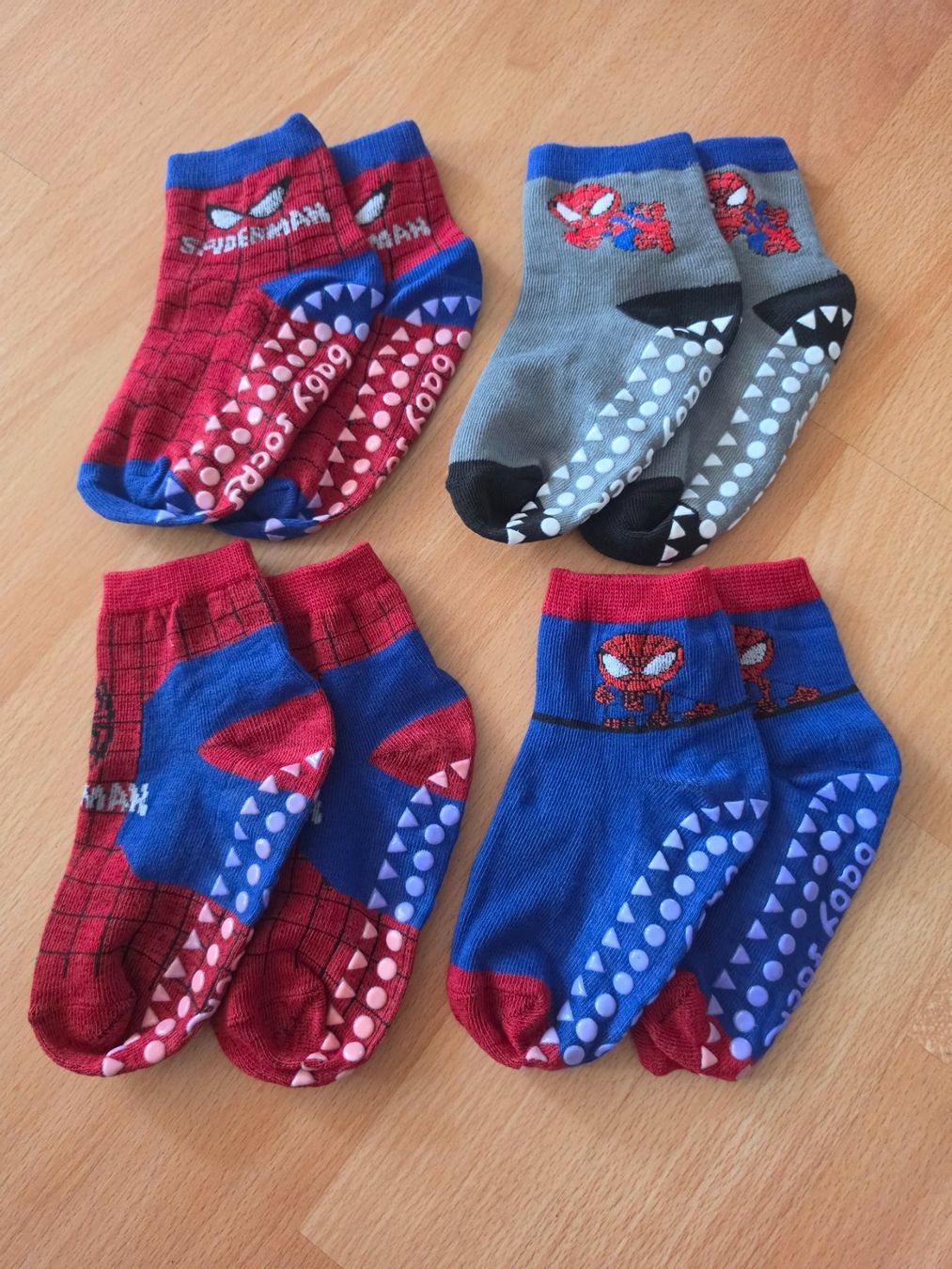 Disney Socken für Kinder: Antirutsch Socken "Spiderman" Gr.27/30 – Neu und originalverpackt aus Gerlafingen von SiM_sch