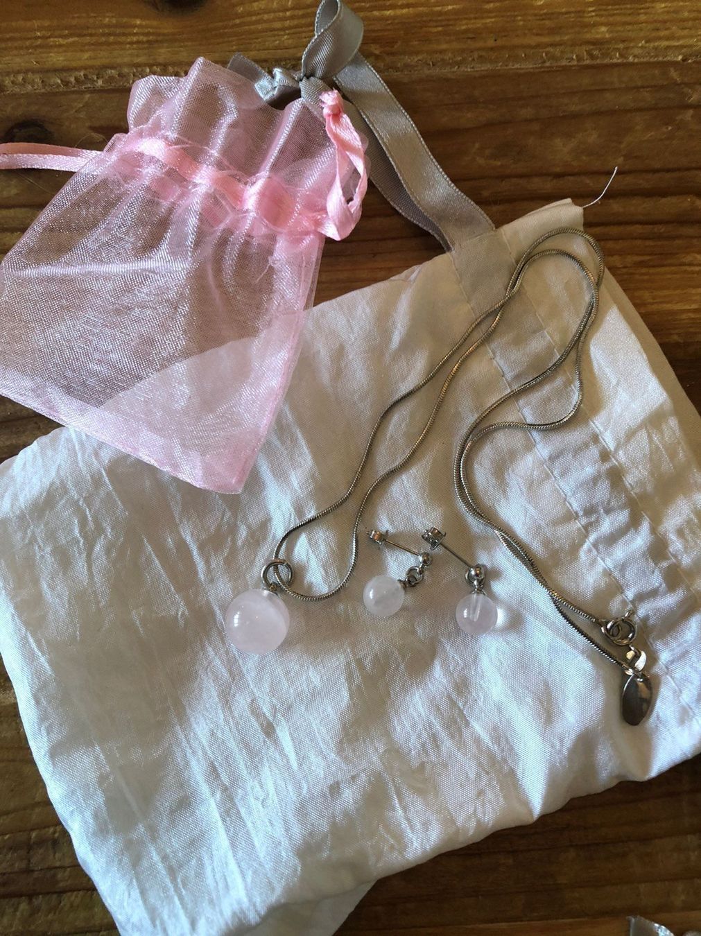Catenine: Parure quartz rose neuve – Nuovo e nell'imballaggio originale da Perroy venduto da barballalla 3