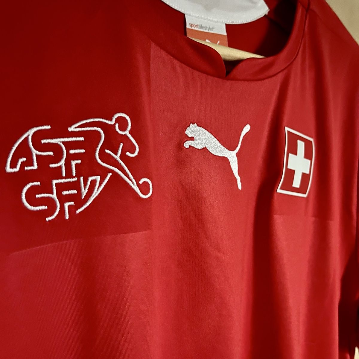 Schweizer Nati Leibchen & Hosen: Schweizer Nati Trikot WM 2014 – Neu (gemäss Beschreibung) aus Schaffhausen von Quadrophenia27 1