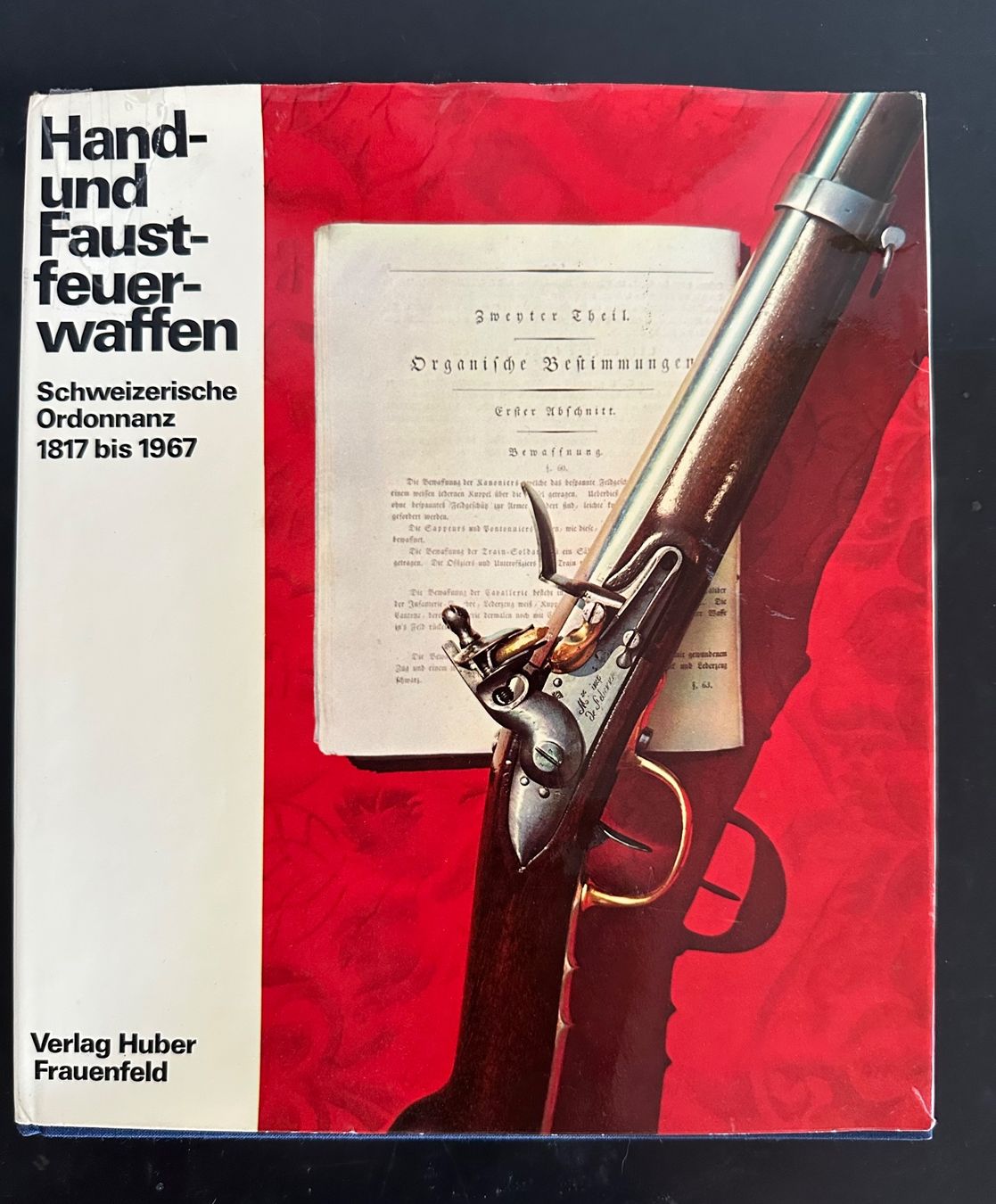 Libri: Hand- und Faustfeuerwaffen – Usato da Kandergrund venduto da honey-art_and_more