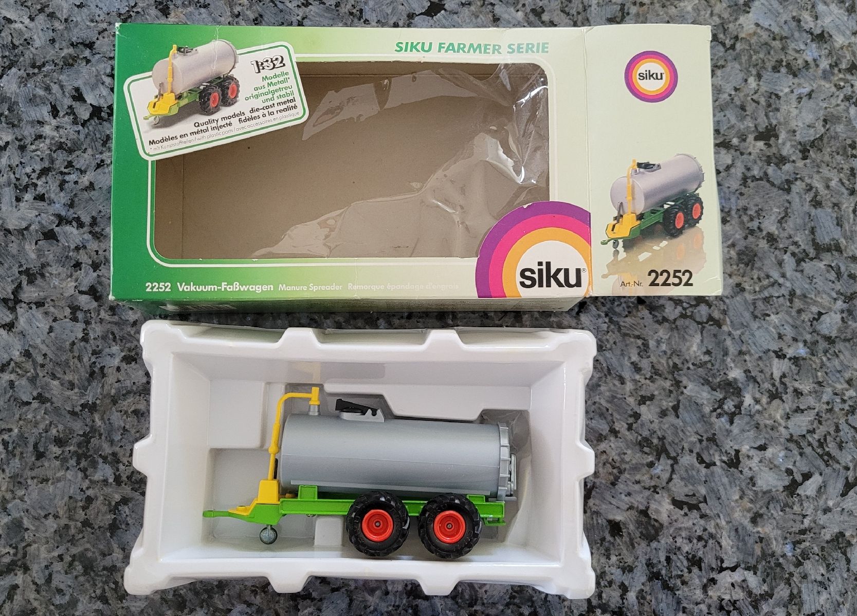 Siku Kit di modellismo & Modellini statici: Siku Farmer Serie 1:32 – Usato da Hettiswil venduto da kuese85 4