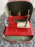 Machine a coudre jouet avec étui vintage