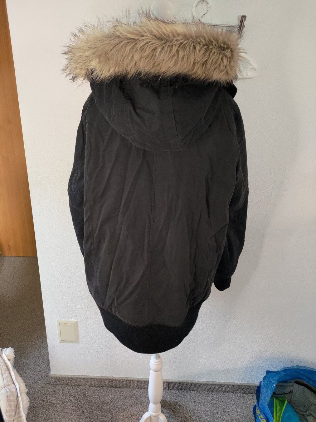 Jacken: Damen Jacke - American Eagle - XL – Gebraucht aus Untervaz von Lyraia 3
