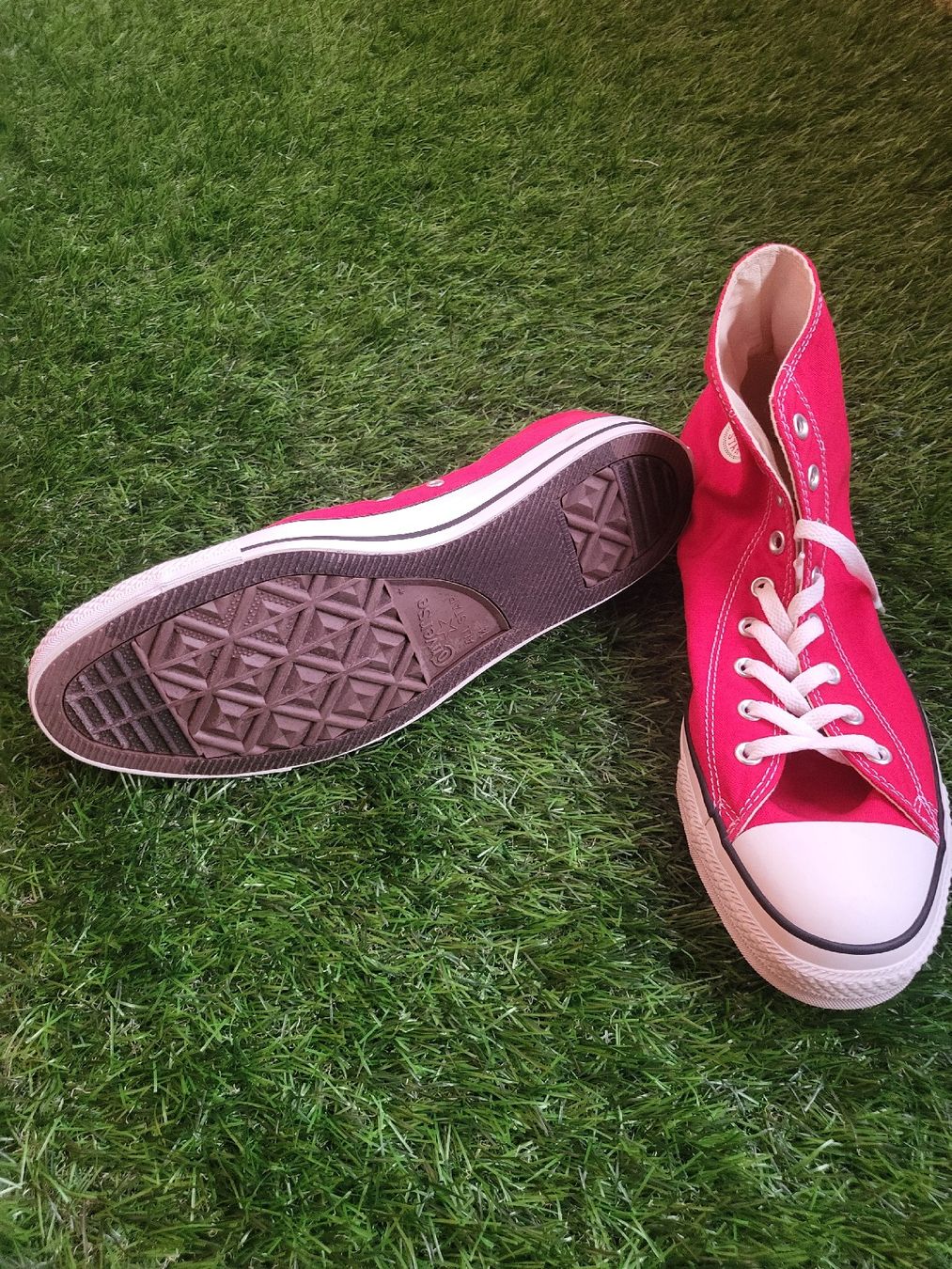 Converse Scarpe da uomo: Converse All Stars RED **NEU** Limited Edition – Nuovo e nell'imballaggio originale da Ballwil venduto da Qws_hy777 3