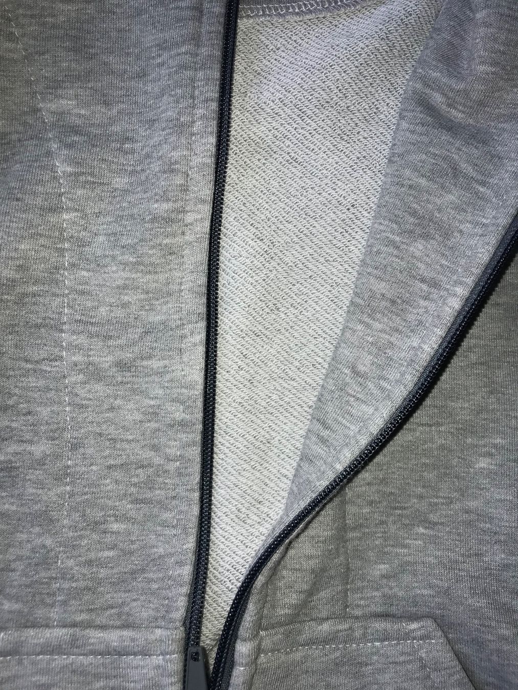 Lotti di vestiti: Set Hose und Pulli 4J – Usato da Meilen venduto da Exclusive00 2