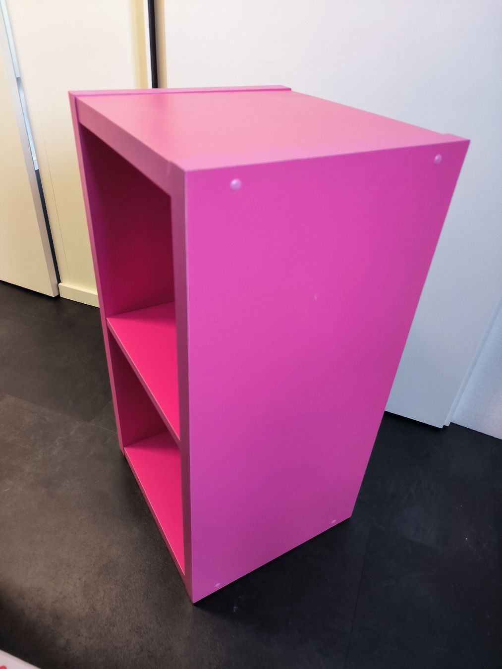 Ikea Regale: IKEA Kallax Regal pink – Gebraucht aus Othmarsingen von Othm13