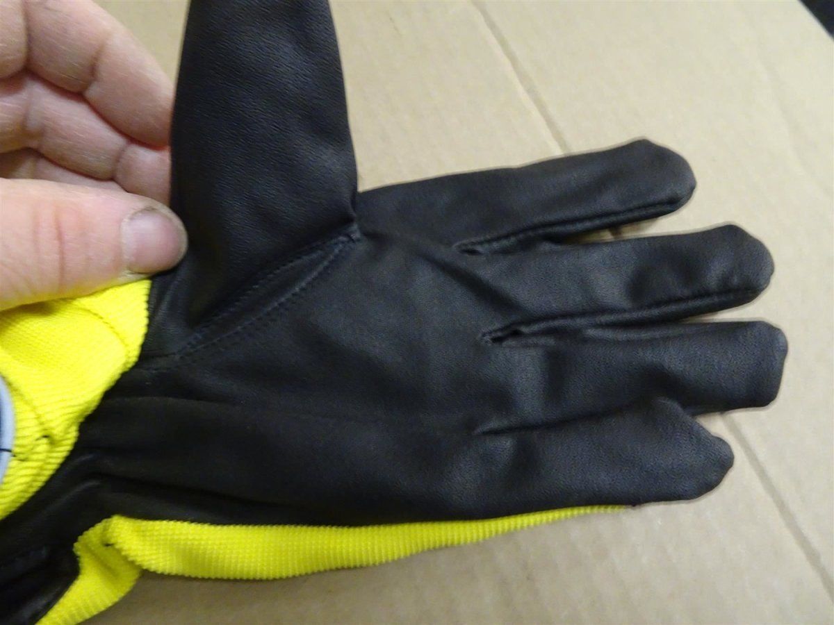 Gants & mitaines : Winter-Arbeitshandschuhe 5Stk, Gr.S – Neuf avec emballage d'origine à Kehrsatz par ba-ch 1