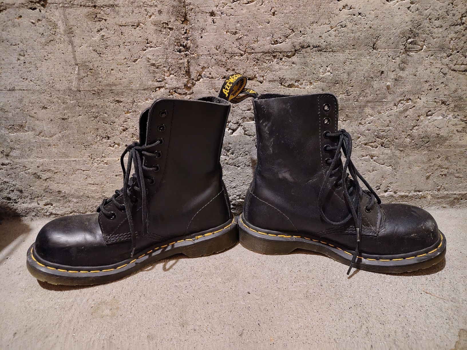 Dr. Martens Chaussures hommes: Dr Martens Stiefel Gr 38 – D'occasion à Biel/Bienne par Zaiba 2