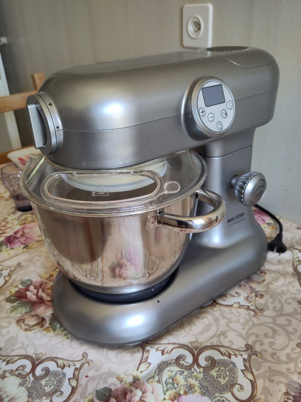 Mio Star Elettrodomestici da cucina: Robot pâtissier MIO-STAR Kitchen Machine argent – Nuovo (secondo la descrizione) da Romanel-sur-Lausanne venduto da Kim.Flueck