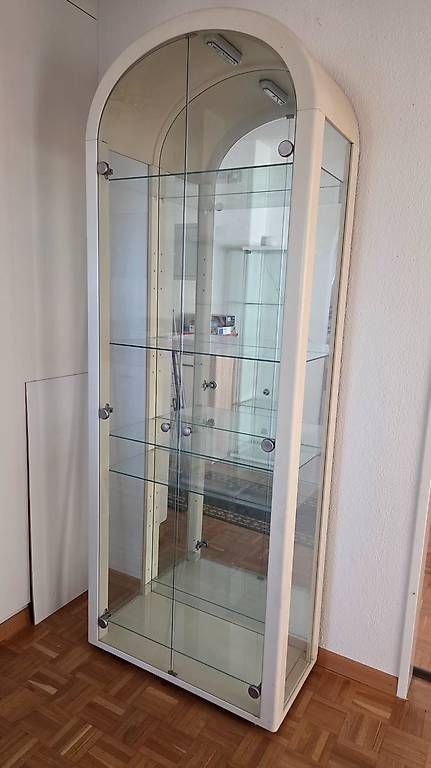 Vetrine: Tisch und Vitrine  – Usato da Kloten venduto da jmsm1969 2