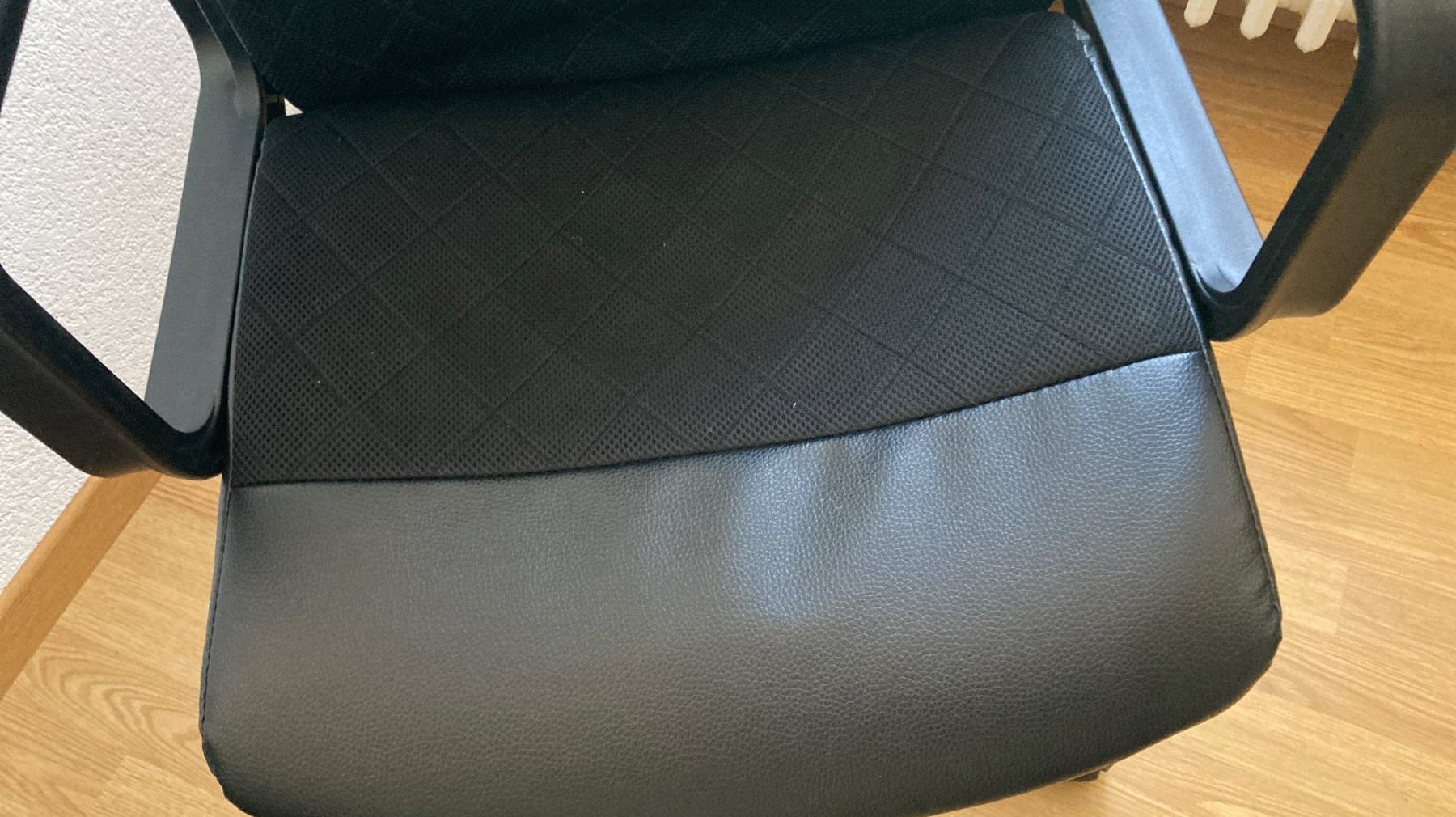 Ikea Sedie: Chaise de bureau pivotante noire – Usato da Biel/Bienne venduto da almercaa 2