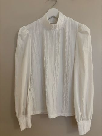 Elegante Bluse mit Puffärmel, Grösse M