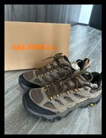 Merrell Moab 2 Hiking Shoes - Like New! Size 41