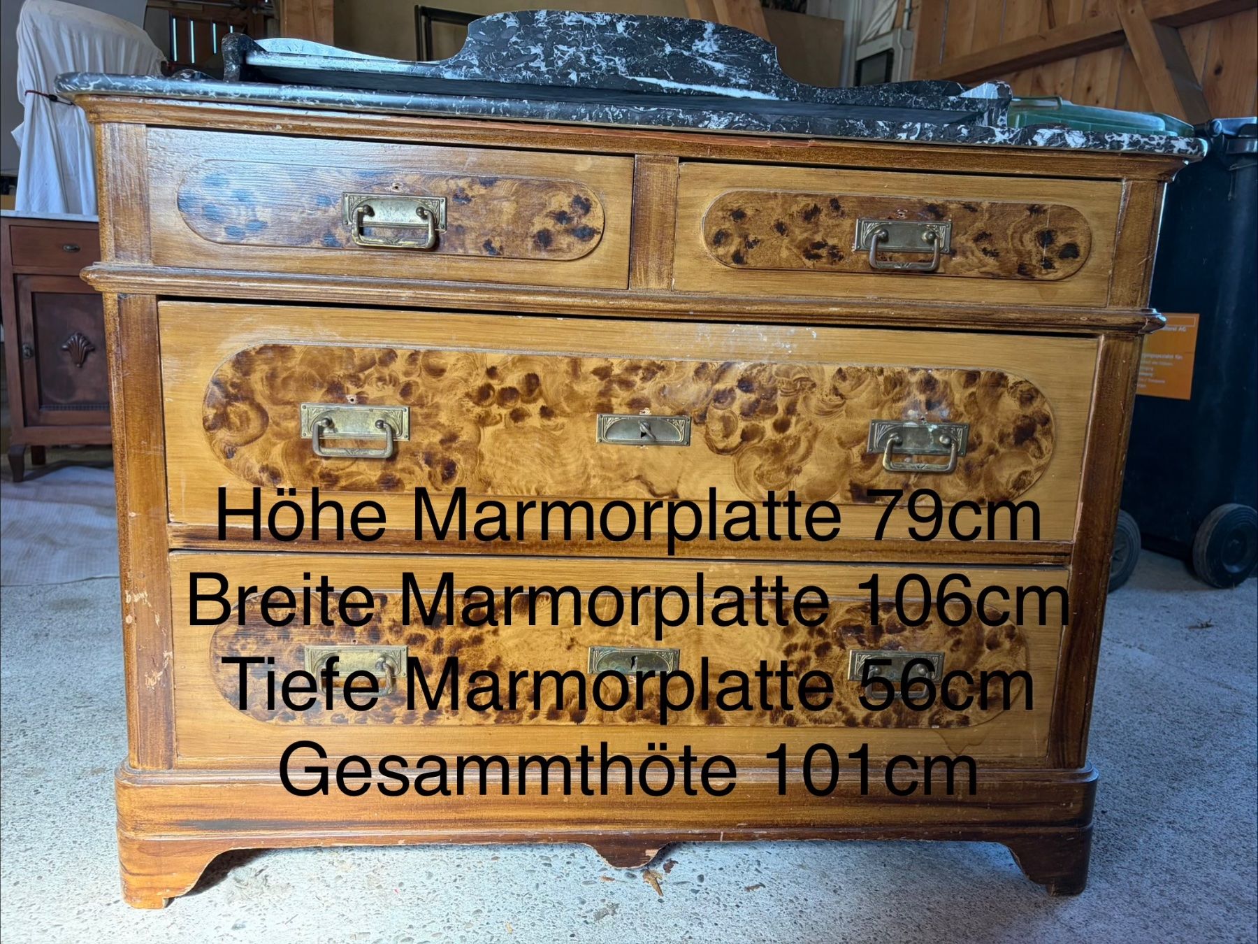 Kommoden: Alte Kommode mit Marmorplatte – Gebraucht aus Thunstetten von Baltyk