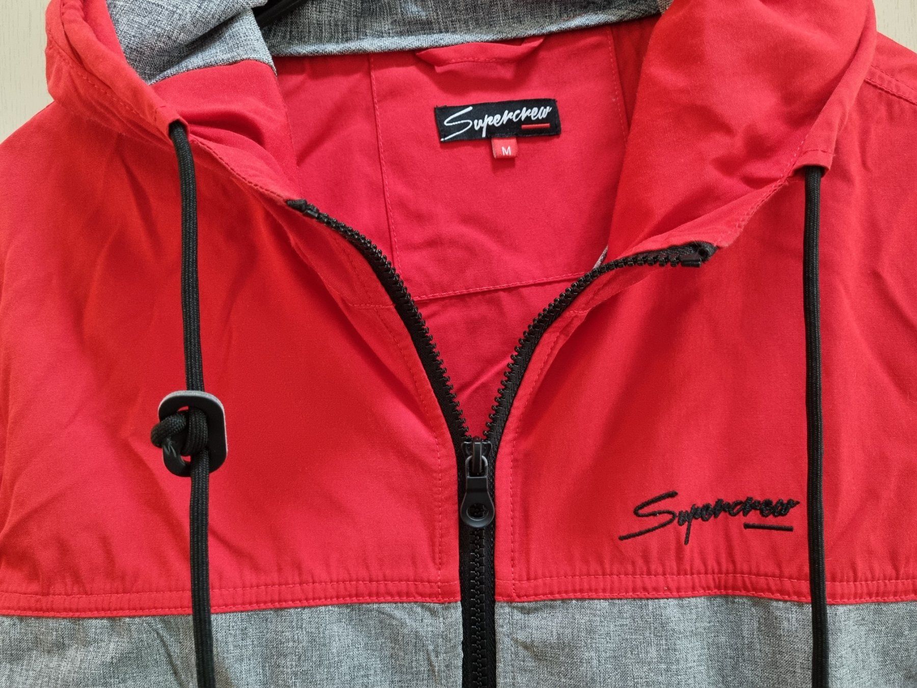 Giacche: Windbreaker SUPERCREW Grösse M – Usato da Münchenbuchsee venduto da Ludo_Braenz 1