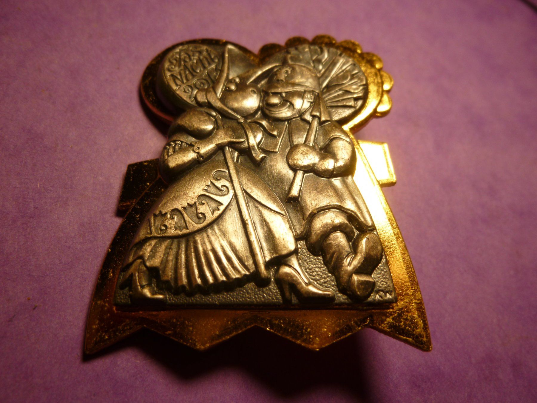 Plaketten & Abzeichen: BASEL 2013 GOLD – Gebraucht aus Ried (Muotathal) von Mandarin02
