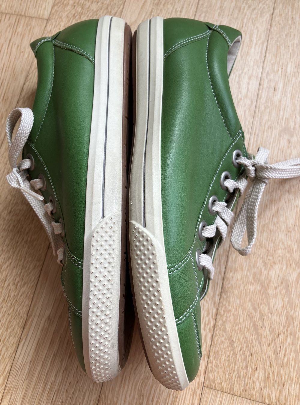 Ecco Scarpe da donna: ECCO Sneaker grün Leder Gr. 36 – Usato da Wolfwil venduto da Verbenia 4