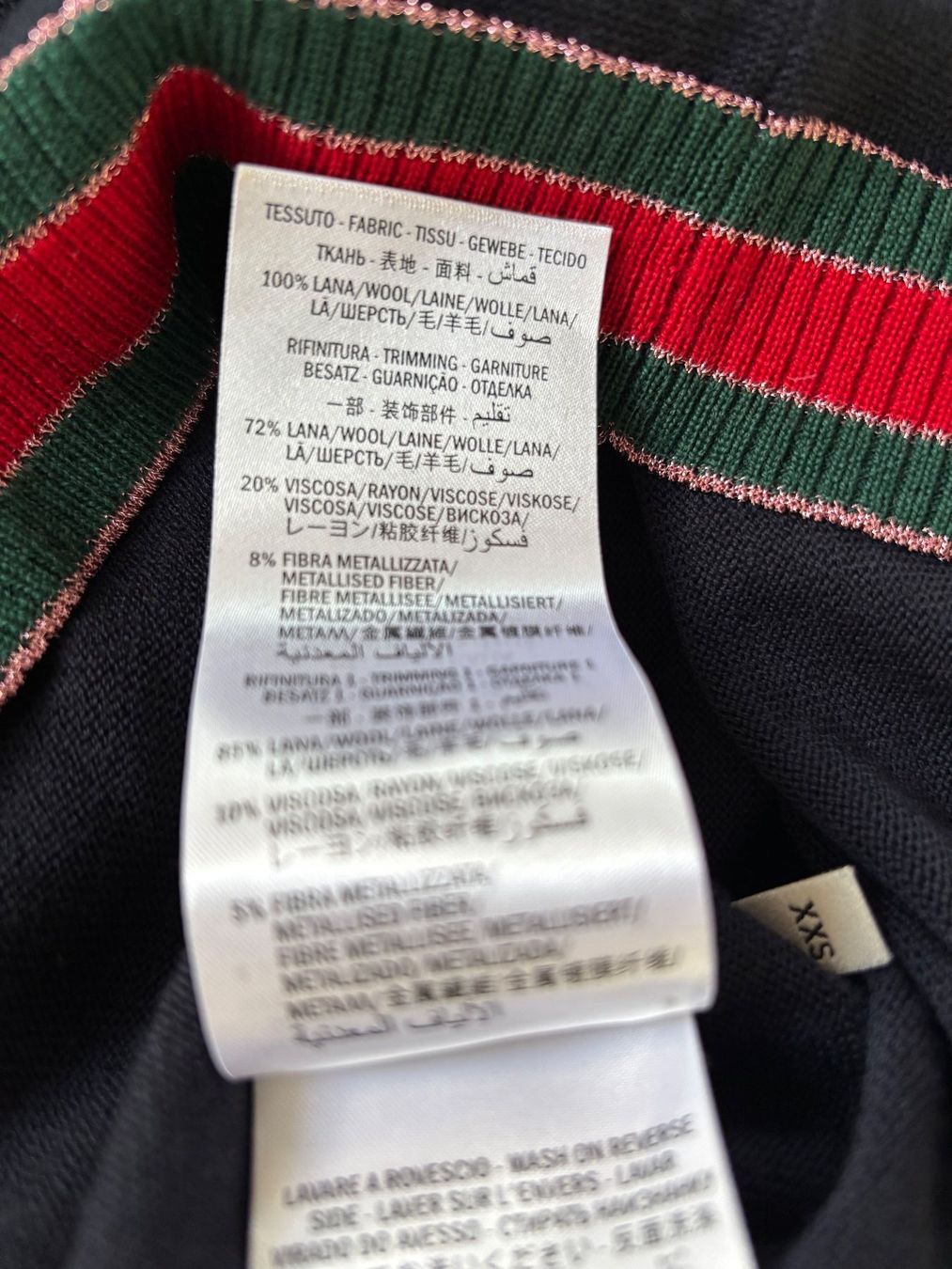 Gucci Maglioni & Felpe: Gucci Pullover dunkel blau 34 , leichte Sommerwolle – Nuovo (secondo la descrizione) da Herrliberg venduto da mayfi 8