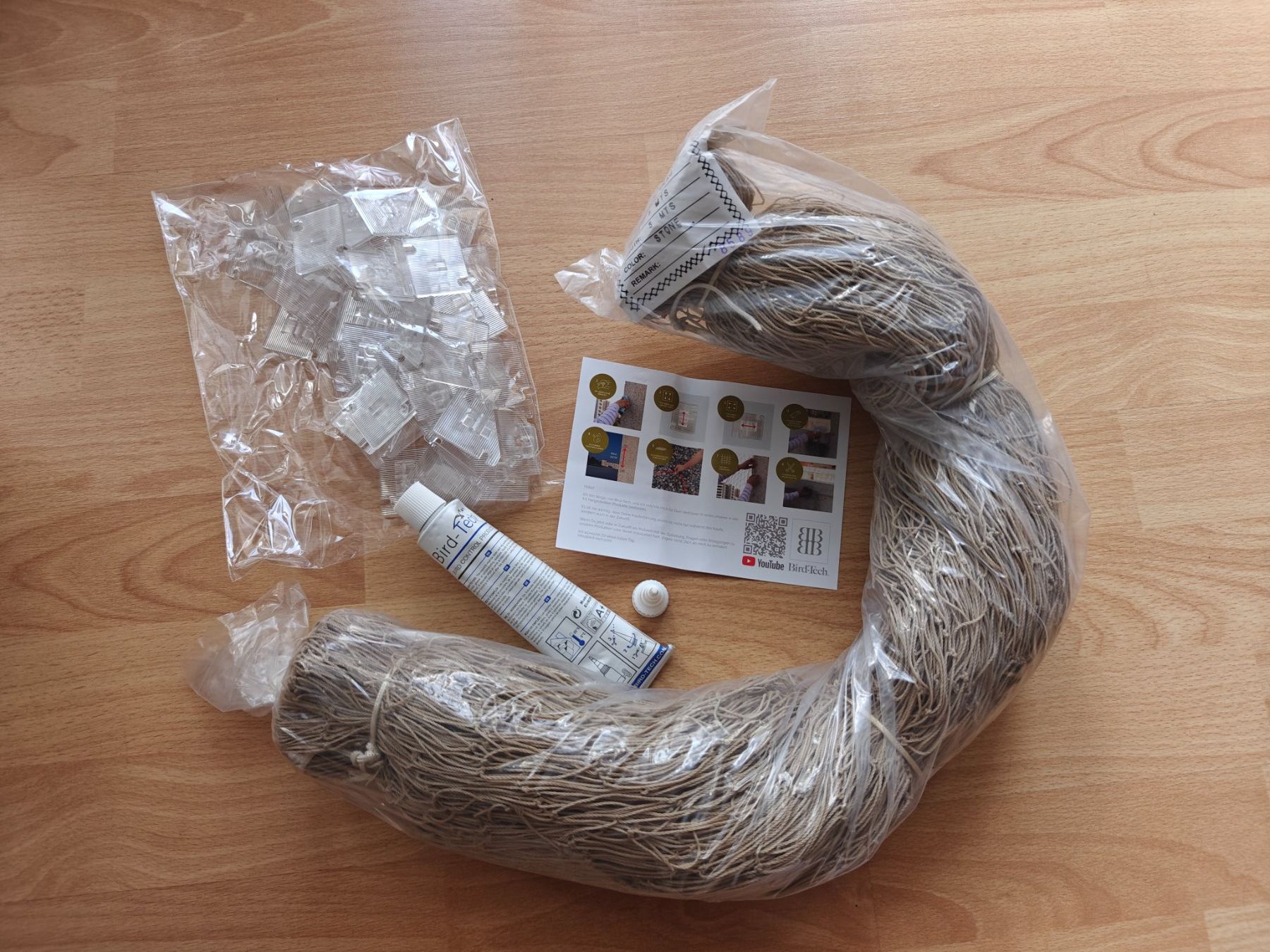 Supporti a parete: FastNet filet pour balcon NEUF – Nuovo e nell'imballaggio originale da Biel/Bienne venduto da Nekomimi