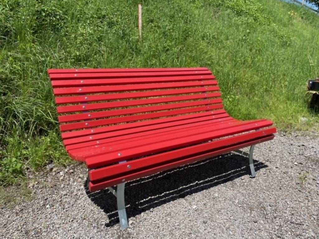 Bancs: Gartenbänkli neu rot 1.60m – Neuf avec emballage d'origine à Herdern par Bettina_st