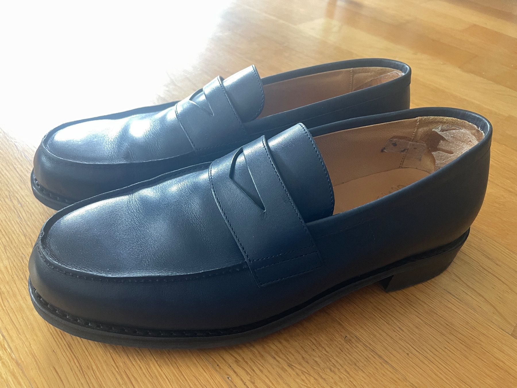 Paraboot Scarpe da uomo: Mocassin Paraboot Adonis-Galaxy - Marine Bleu pointure 40 – Nuovo e nell'imballaggio originale da La Tour-de-Trême venduto da Expresso-Racer 2