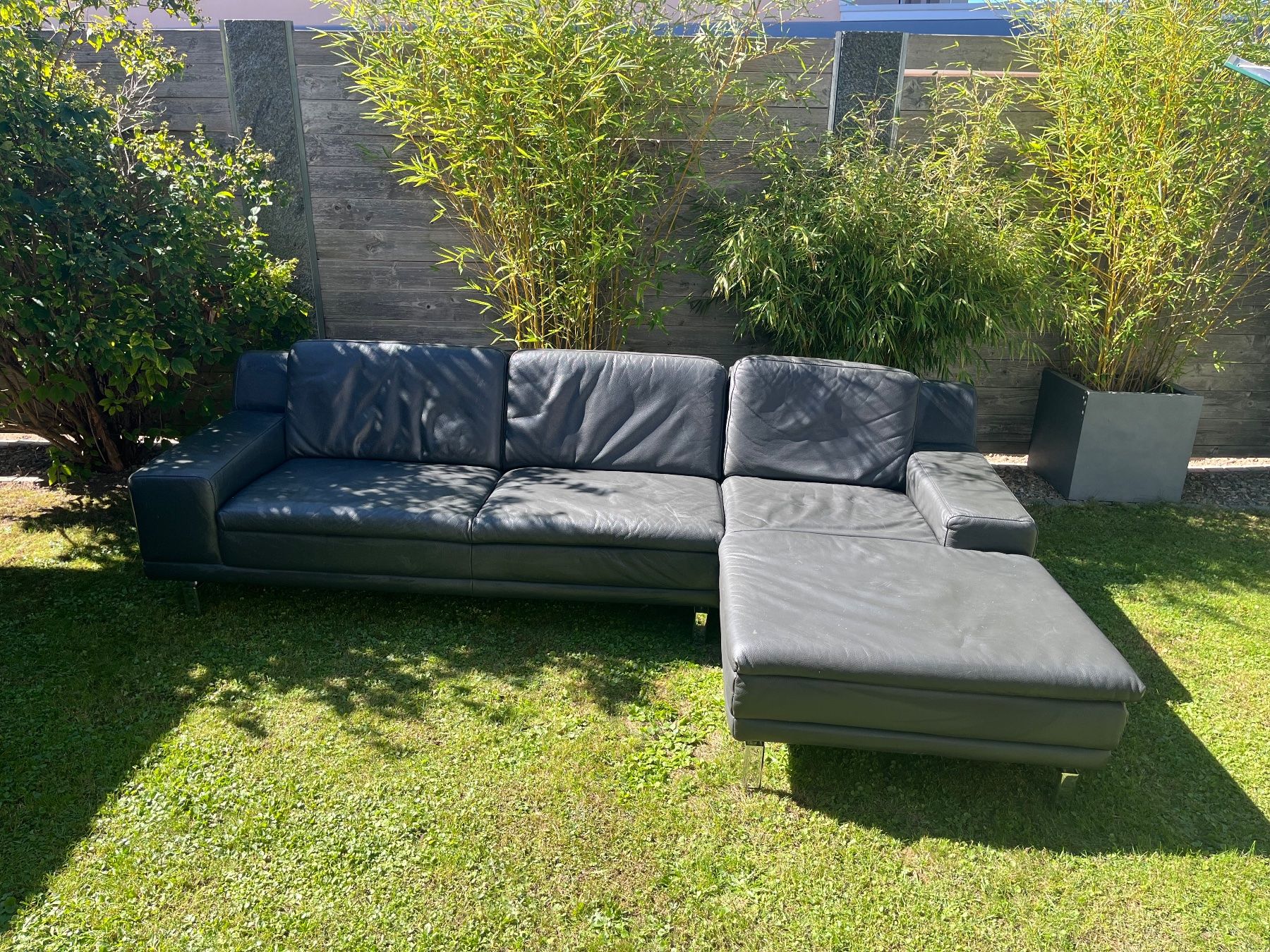 Divani: Schwarzes Sofa – Usato da Gossau ZH venduto da ted_mosby 1