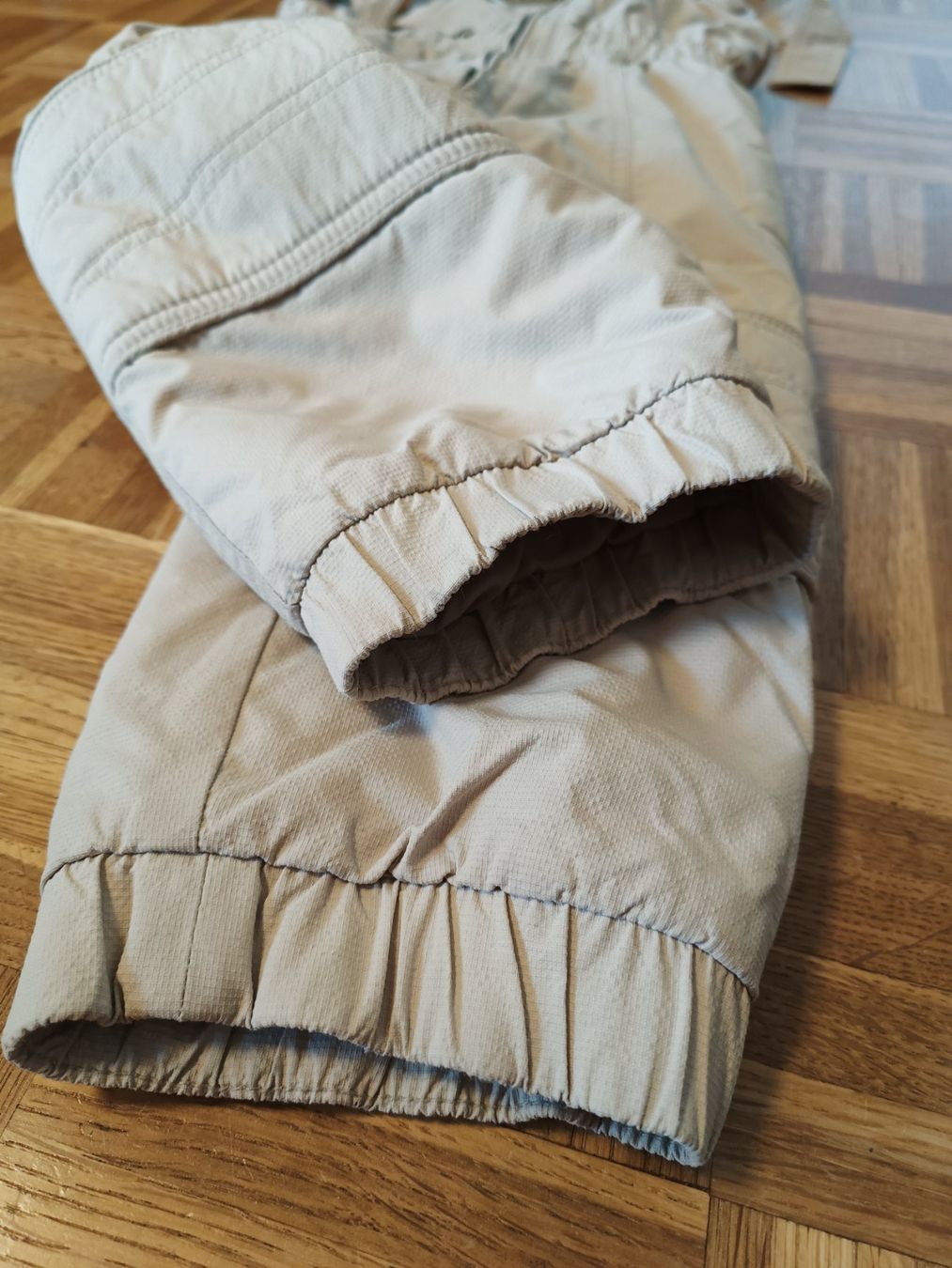 Pantaloni: Byte Winter Latzhose Gr 98 Kinder Beige – Usato da Oberhofen Thun'see venduto da cri_6md2 4