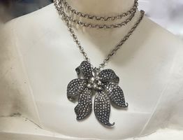Art Deco um 1920 - XL Anhänger Blume - massiv - 800 Silber