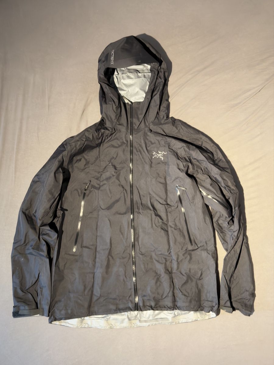 Arcteryx Giacche: Arcteryx Beta SL - Grösse XL – Usato da Zürich venduto da Thoomen
