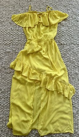 STRAHLEND GELBES SOMMERKLEID