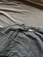 Pullover grau