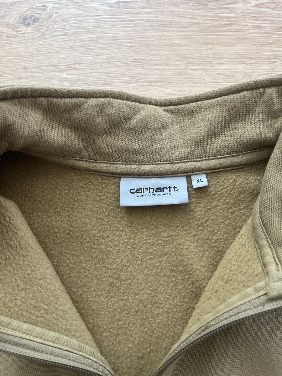 Carhartt Pulls & Sweat-shirts: Carhartt Pullover brown – D'occasion à Oensingen par catching-donuts 1