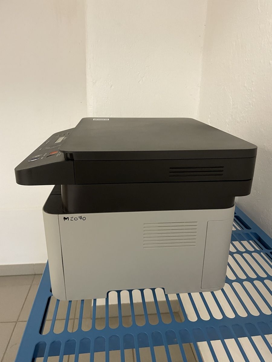 Samsung Stampanti: Samsung Xpress M2070W – Usato da Zürich venduto da Tinu_85 2
