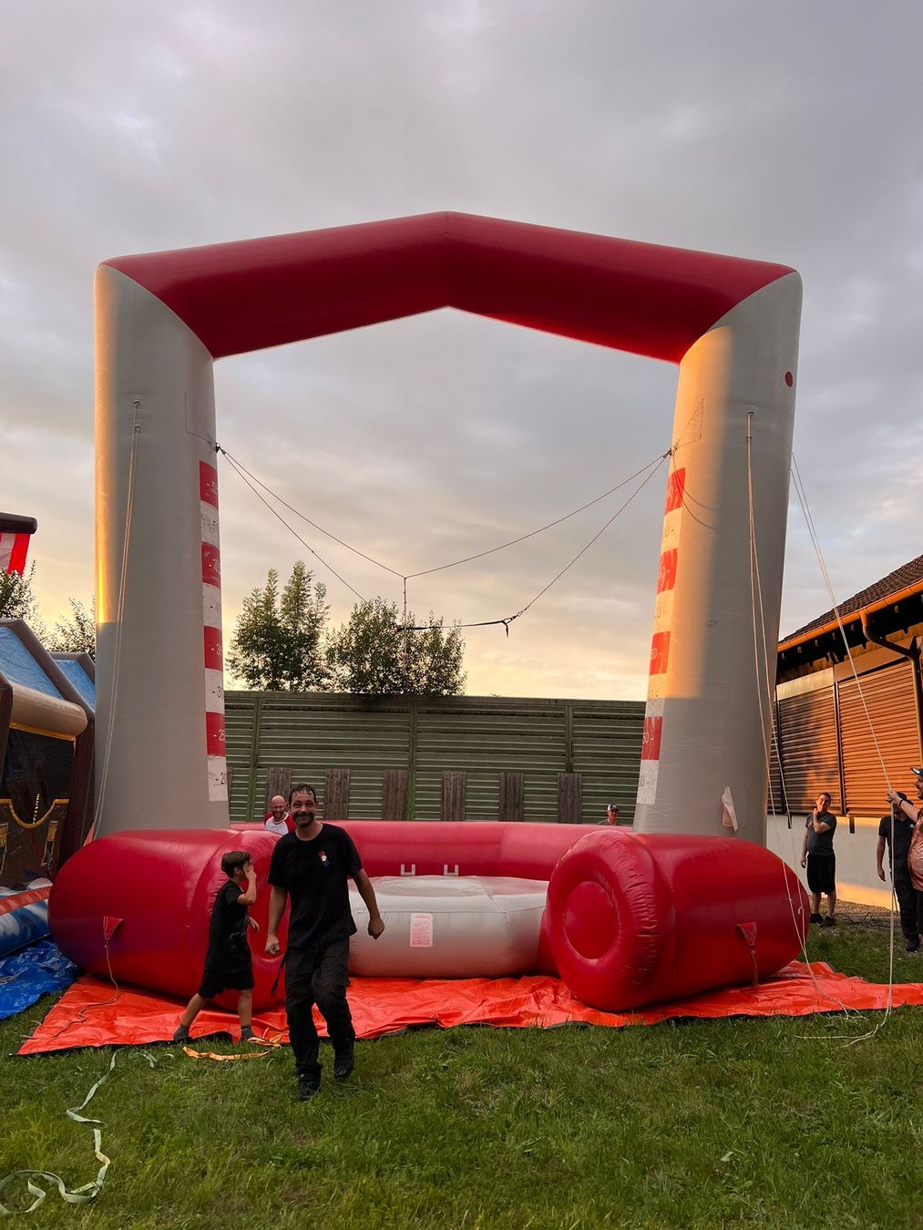 Jeux: Hüpfburg Jump  – D'occasion à Obfelden par Nasensi 2
