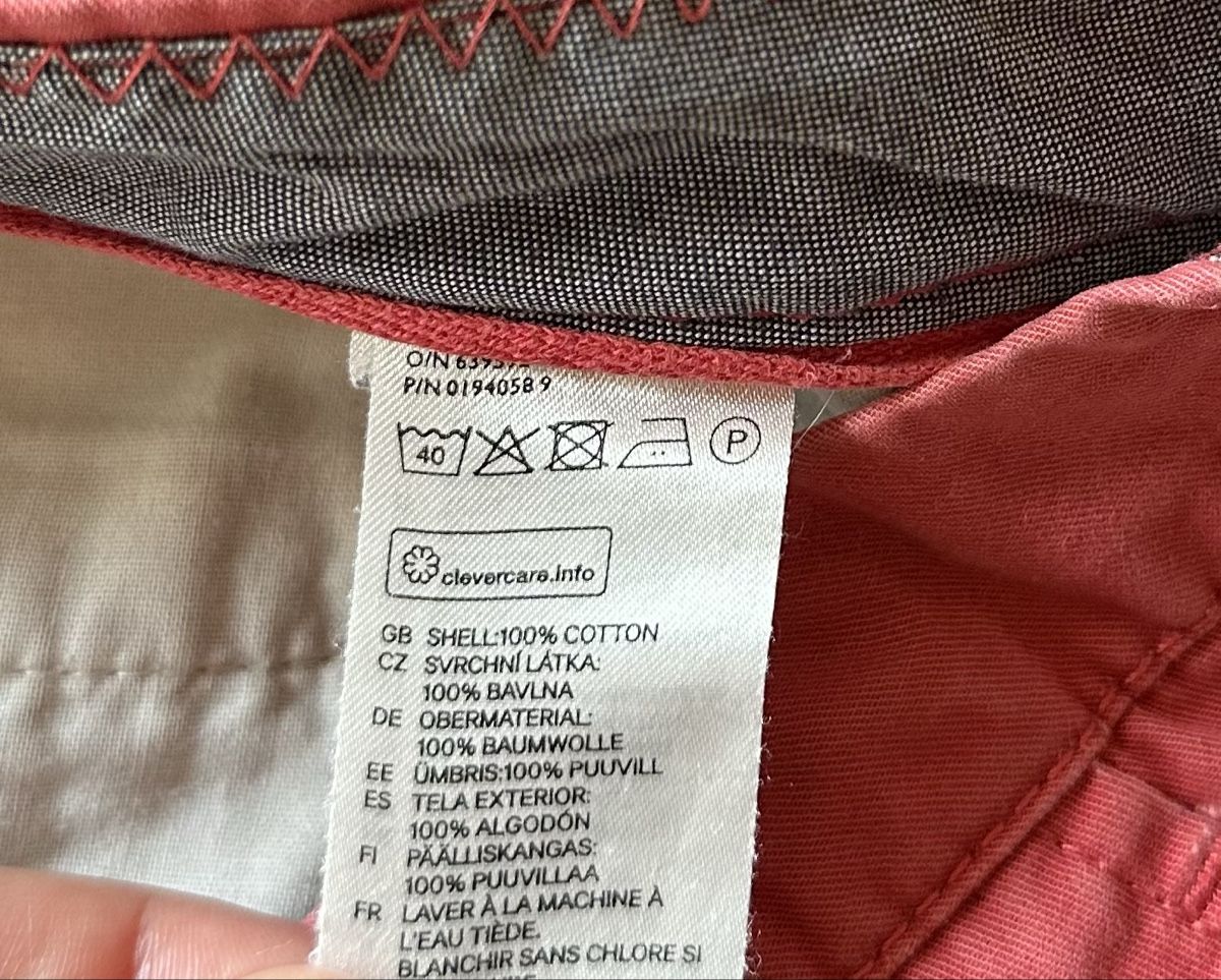 H&M Pantaloni: H&M L.O.G.G. Shorts Gr. 34, Rot - Gratisversand – Usato da Frutigen venduto da lurit 4