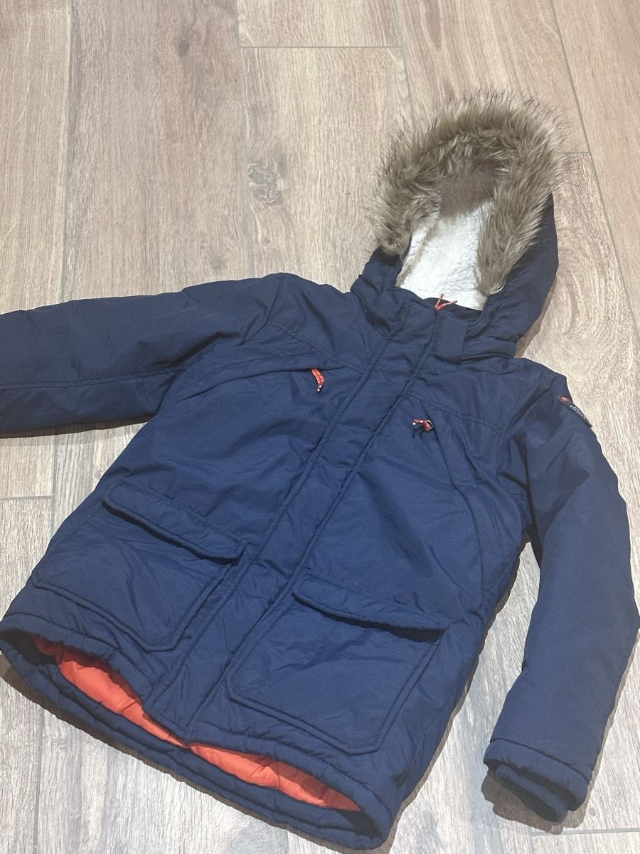 H&M Giacche & Cappotti: Veste longue et chaude - Taille 134 – Usato da Le Châble VS venduto da 027_aymon