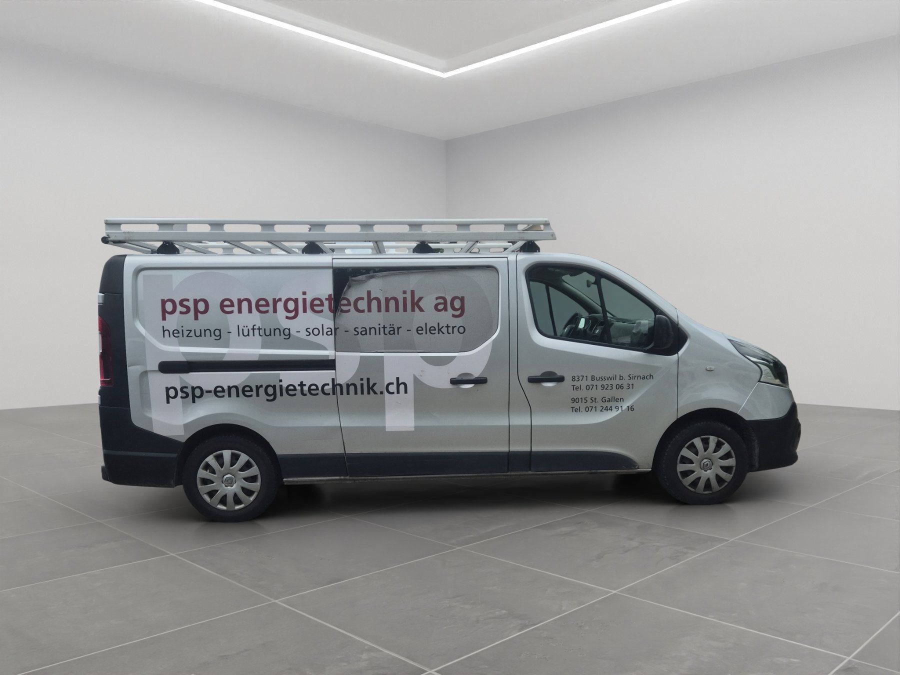 Renault Veicoli commerciali: Renault Trafic, MT,  Diesel,mit Regal-System, Dachträger – Difettoso da Sirnach venduto da 61652 4