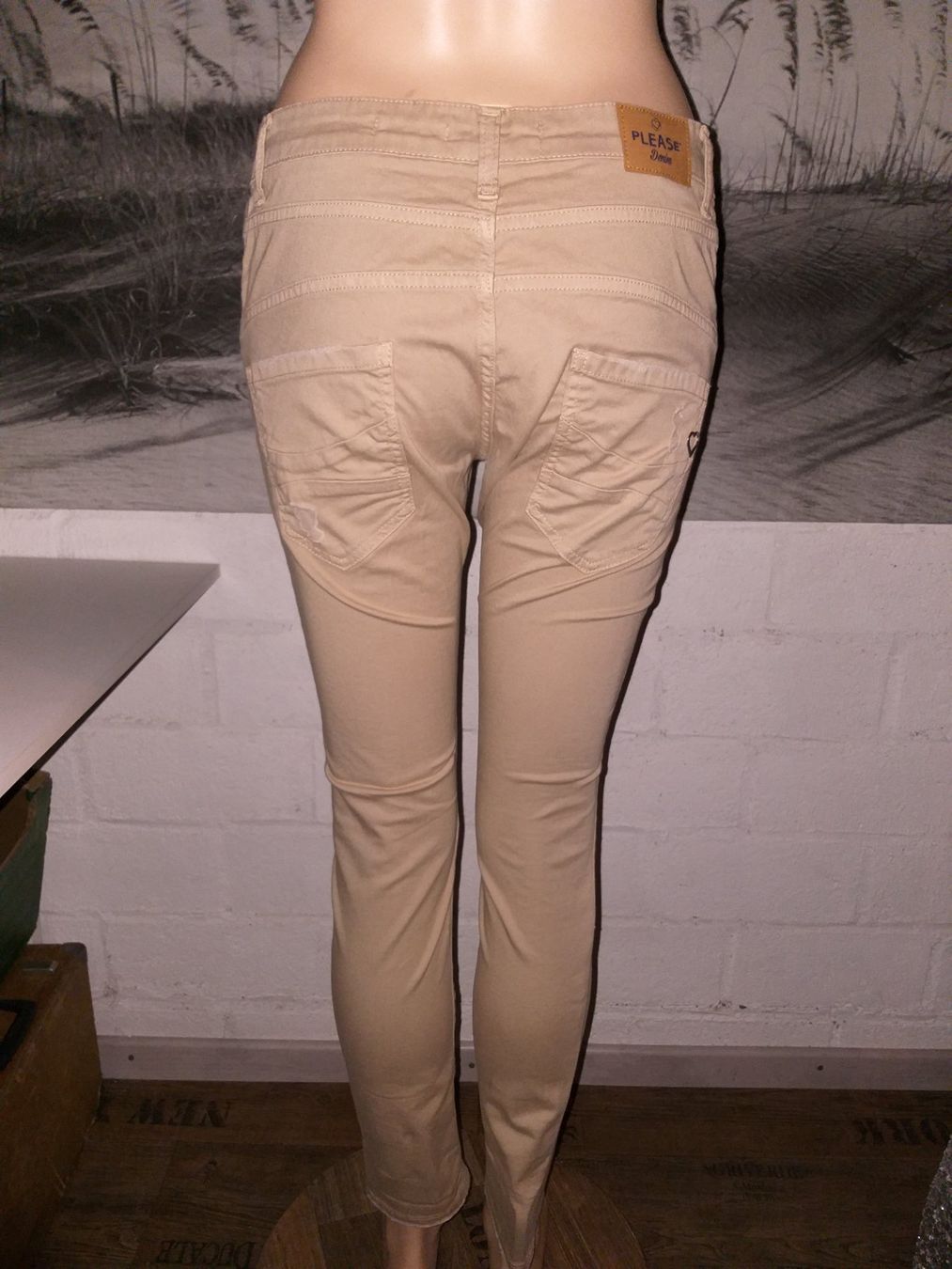 Please Jeans Jeans: PLEASE Jeans taille / Grosse XS – Usato da Cossonay-ville venduto da Super-Price-Quality 6