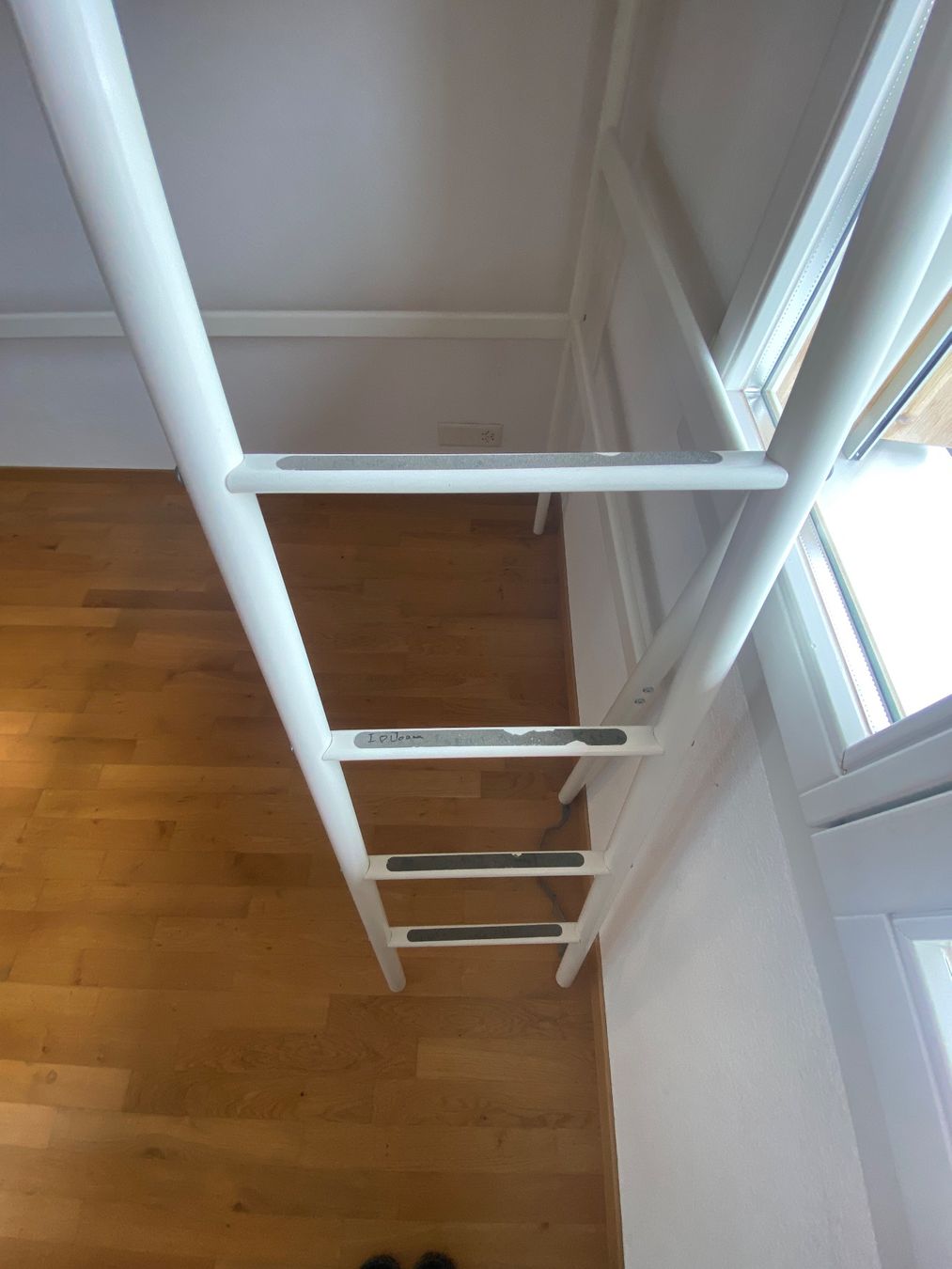 Ikea Letti: Hochbett weiss 90 x 200m – Usato da Seftigen venduto da Nordmann20 3