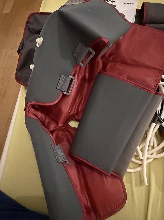 Massagegeräte: Beurer Compression Boots FM 150 Pro Venen – Gebraucht aus Oberwil-Lieli von ddoron 3
