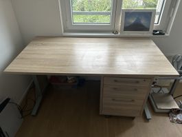 Schreibtisch mit Roll Korbus
