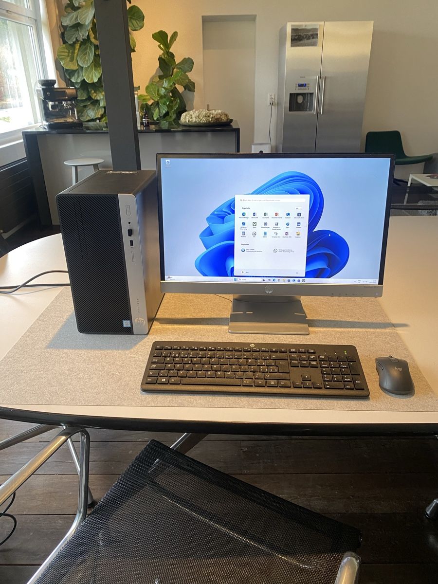 Hewlett Packard PCs: HP PC mit Display und Windows 11 - REFURBISHED – Gebraucht aus Herrliberg von Julianopie 4