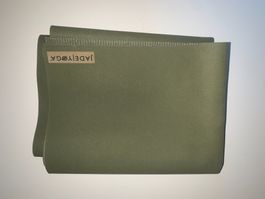Jade Voyager Yogamatte Naturkautschuk, extra dünn, Oliv