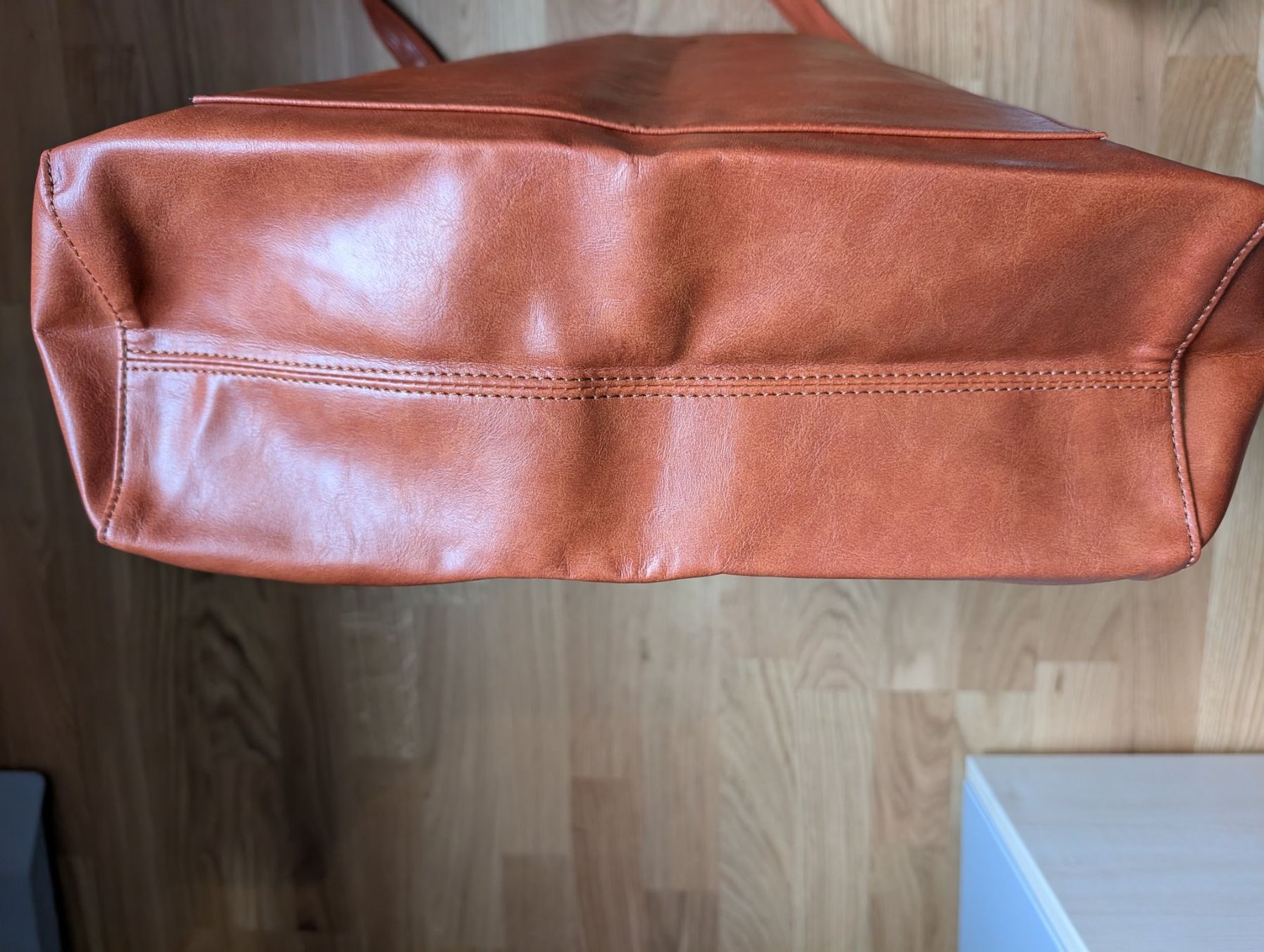 Borse da donna: Braune Handtasche / Shopper - NEU – Nuovo e nell'imballaggio originale da Bassersdorf venduto da Muesli03 5