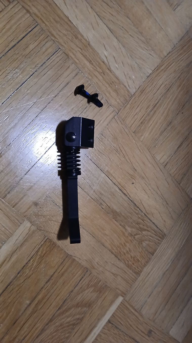 Oxelo Kickboard: Scooter Ständer Trottinet neu – Gebraucht aus Balsthal von ste_5nkf